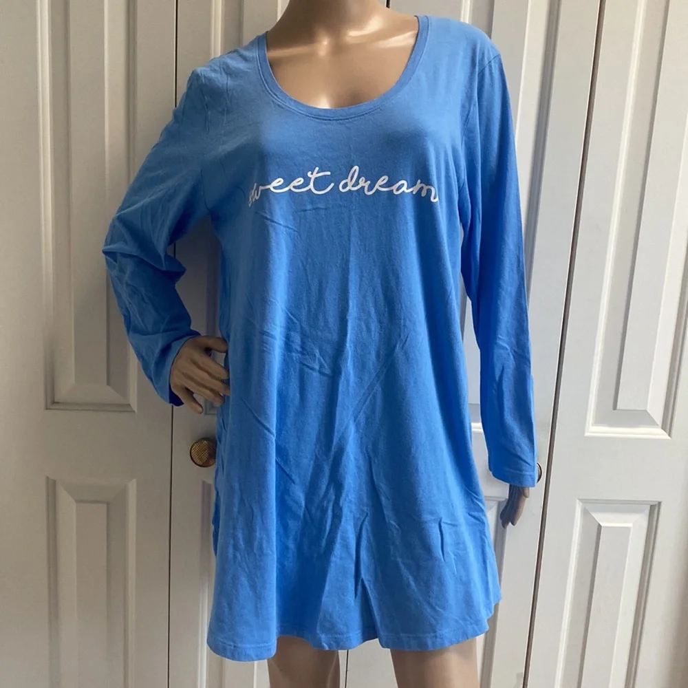 Gap/Secret Tresures Womens XL PJ Bundle. Long Shirts. One piece pajamas. Sweet